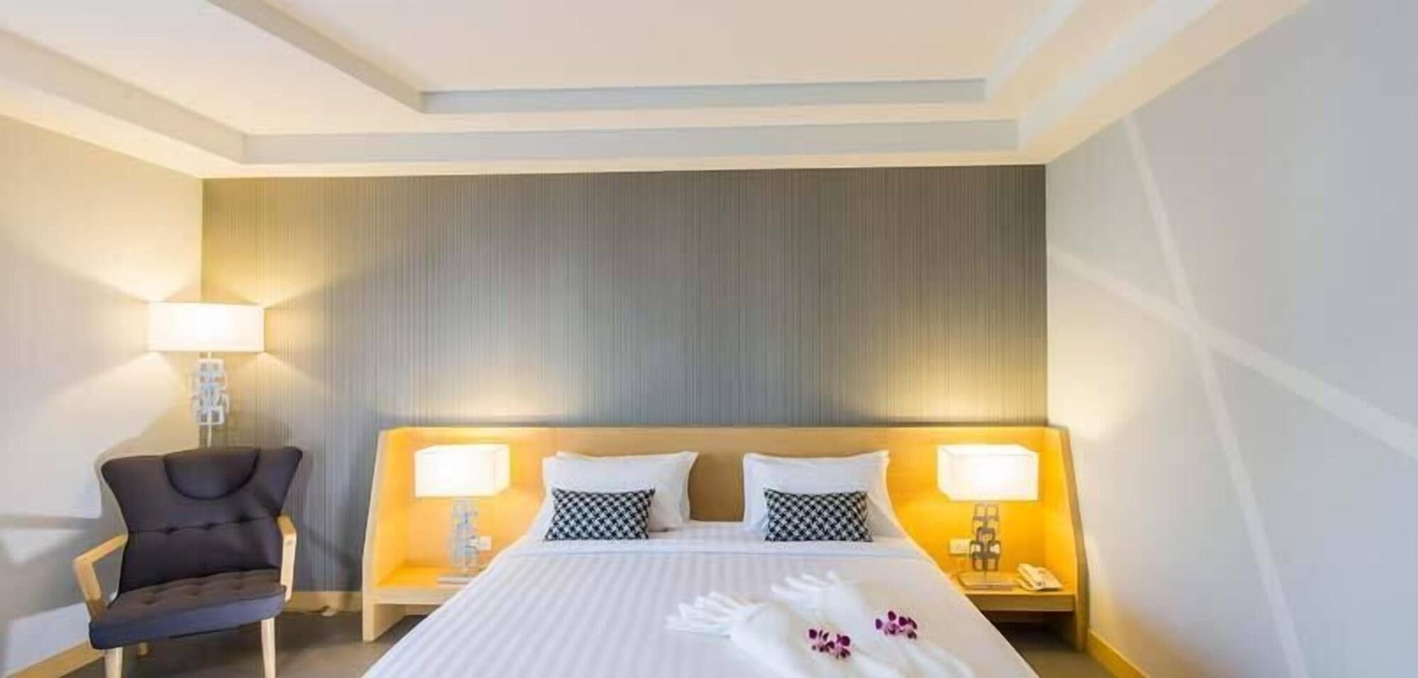 The Capuchin Hotel Krabi, Ao Nang Beach Exterior foto