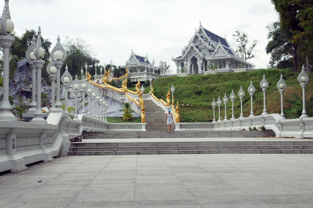 The Capuchin Hotel Krabi, Ao Nang Beach Exterior foto